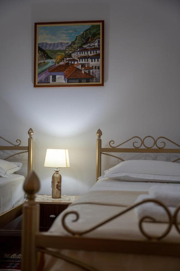 Hotel Borklad Берат Екстер'єр фото